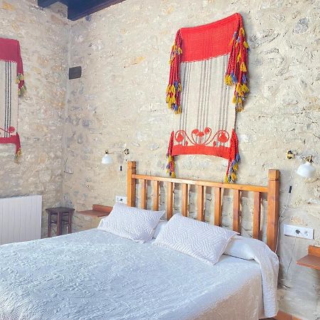 Casa Sara Hotel Cantavieja Bagian luar foto