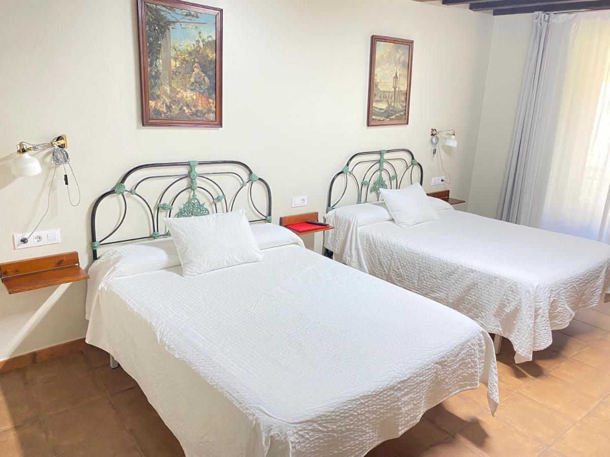 Casa Sara Hotel Cantavieja Bagian luar foto