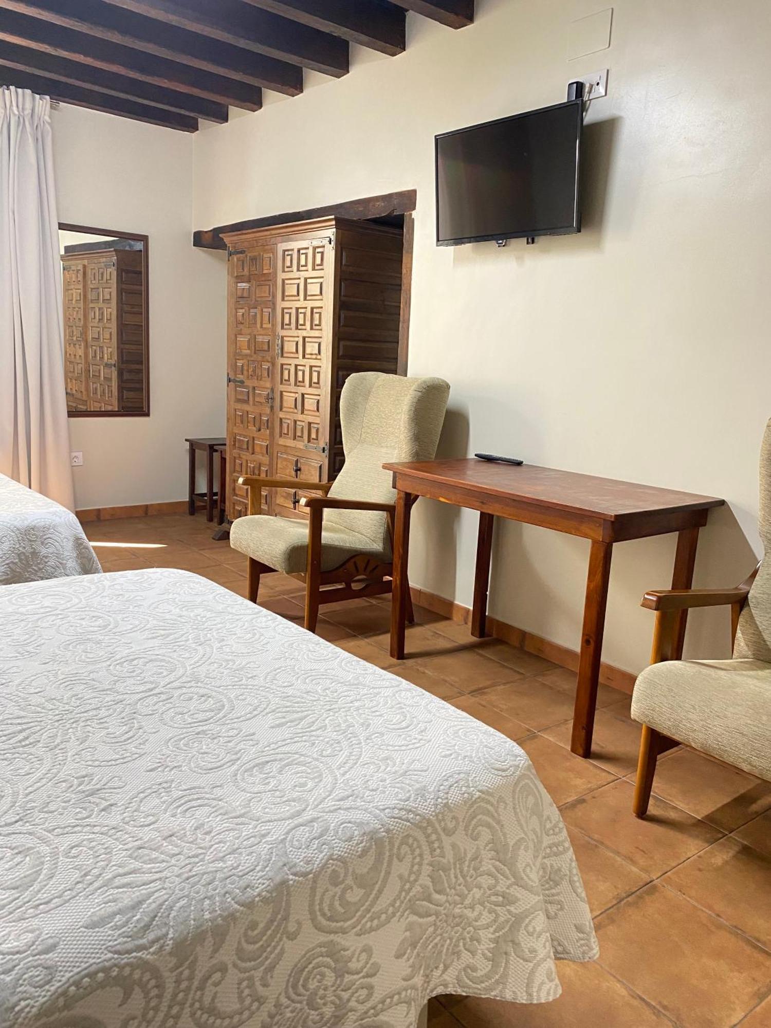 Casa Sara Hotel Cantavieja Bagian luar foto